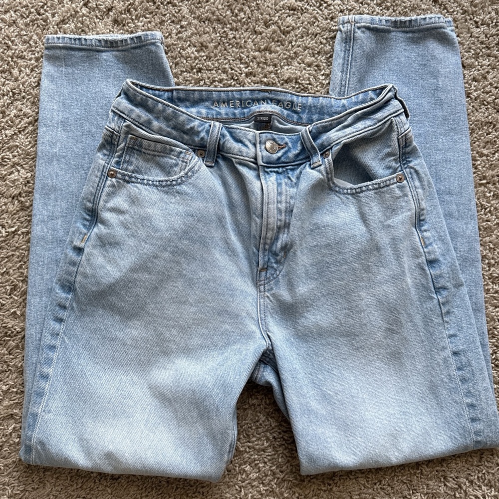 American Eagle Outfitters Light Blue Jeans